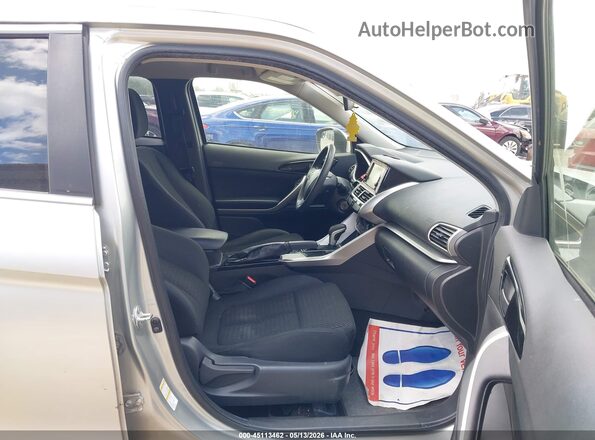 JA4AS3AA0LZ009301 2020 MITSUBISHI ECLIPSE CROSS Silver Սալոնի դիմացի տեսք