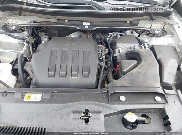 JA4ATUAAXNZ046913 2022 MITSUBISHI ECLIPSE CROSS Серебряный Вид сзади
