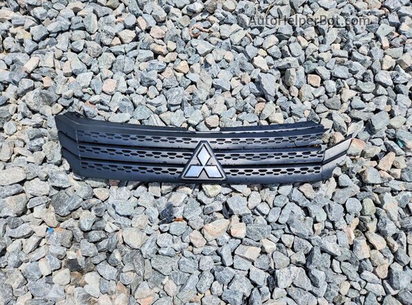 JA4ATWAA4TZ013608 2026 MITSUBISHI ECLIPSE Silver VIN կոդի պիտակի տեսք