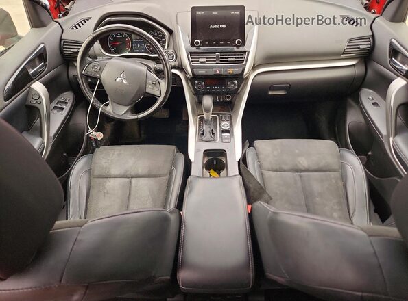 JA4ATWAA6PZ004124 2023 MITSUBISHI ECLIPSE Burgundy Vista del salpicadero