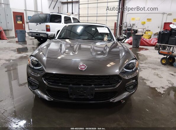 JC1NFAEK1H0104977 2017 FIAT 124 SPIDER Gray Rear interior view