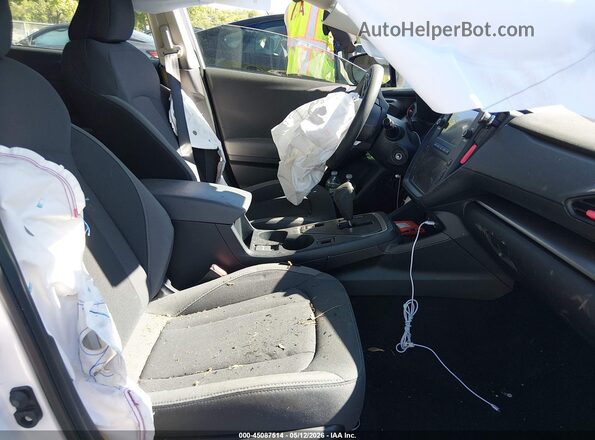 JF1GUABC5R8889883 2024 SUBARU IMPREZA White Widok wnętrza z przodu