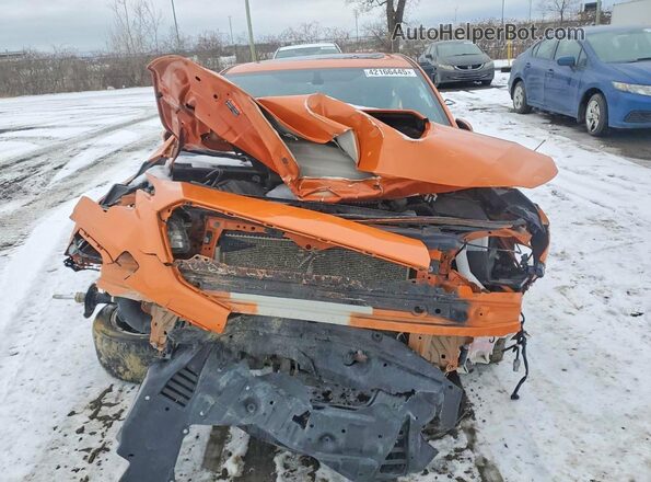 JF1VBAL65N9009744 2022 SUBARU WRX Orange Widok z przodu