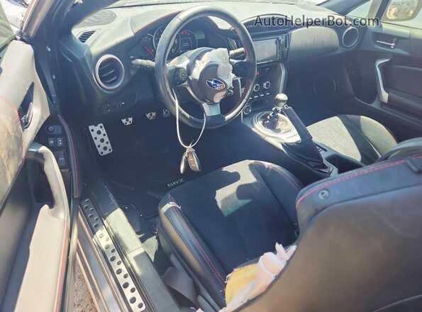 JF1ZCAC14K9601151 2019 SUBARU BRZ Silver Vista del salpicadero