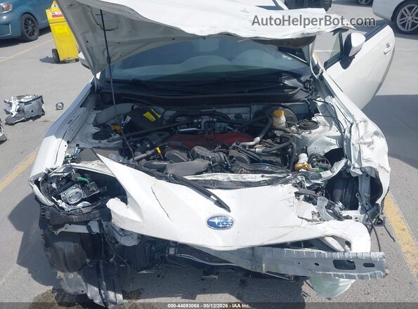 JF1ZCAC14L9703793 2020 SUBARU BRZ White Հետևի տեսք