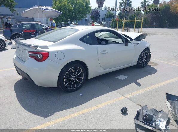 JF1ZCAC14L9703793 2020 SUBARU BRZ White Հետևի աջ