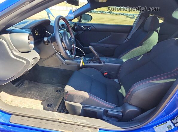JF1ZDBB10P9700710 2023 SUBARU BRZ Blue Widok wnętrza z przodu