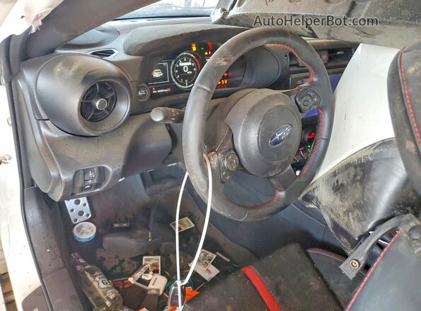 JF1ZDBE17R9700637 2024 SUBARU BRZ Белый Вид панели приборов