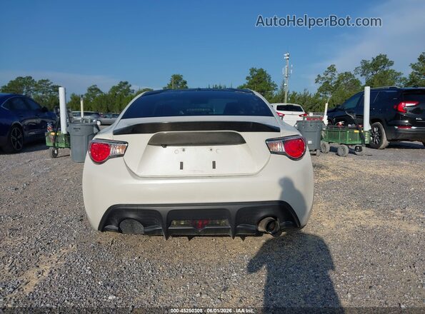 JF1ZNAA12H9709953 2017 TOYOTA 86 White 