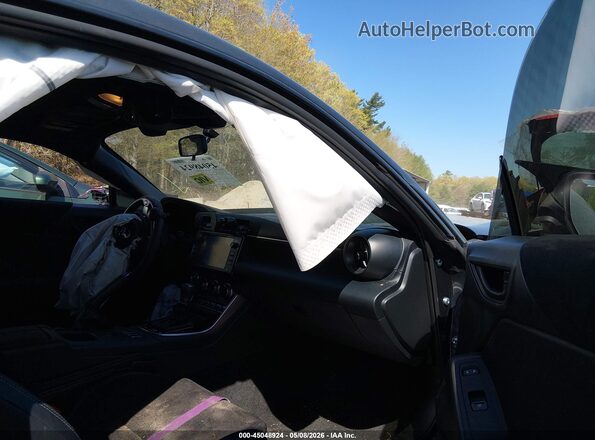 JF1ZNBE18R8754886 2024 TOYOTA GR86 Gray Вид салону спереду