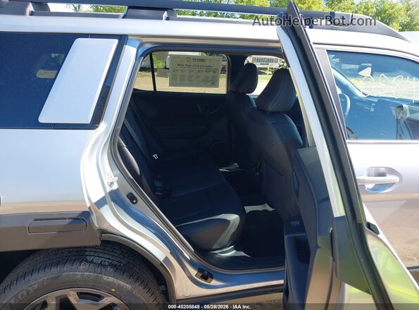 JF2BUPBD2TY493743 2026 SUBARU OUTBACK Silver 