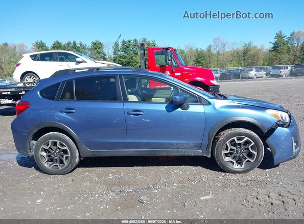 JF2GPABC2HH254654 2017 SUBARU CROSSTREK Blue Սալոնի հետևի տեսք
