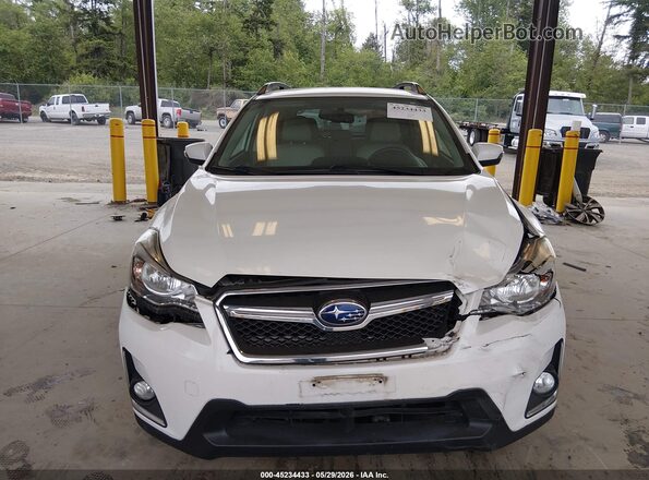 JF2GPAKC2GH302989 2016 SUBARU CROSSTREK White Front view