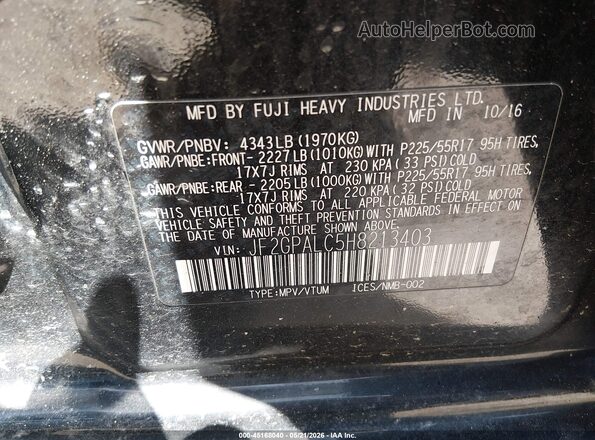 JF2GPALC5H8213403 2017 SUBARU CROSSTREK Black Widok komory silnika