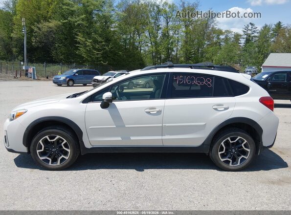 JF2GPANC6G8268793 2016 SUBARU CROSSTREK White Widok wnętrza 360 stopni