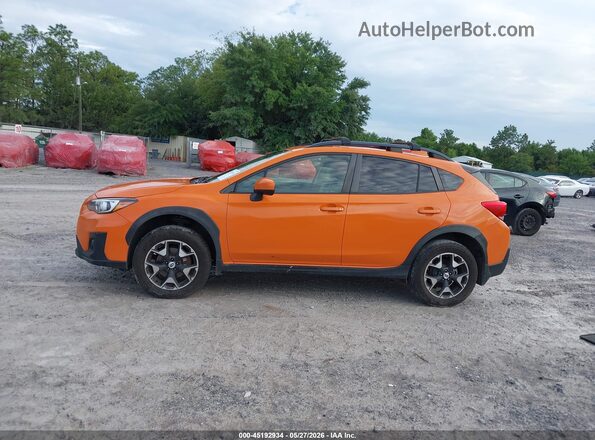 JF2GTABC3JH223138 2018 SUBARU CROSSTREK Orange 