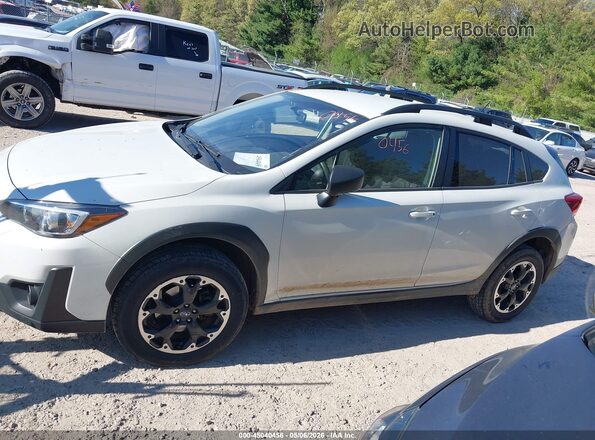 JF2GTABC4PH281834 2023 SUBARU CROSSTREK White 360 interior view