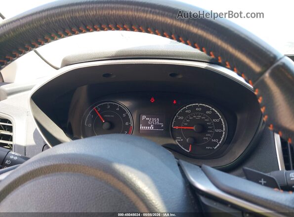 JF2GTABC5JH339795 2018 SUBARU CROSSTREK Silver უკანა სავარძლების ხედი