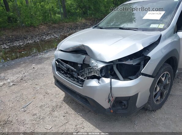 JF2GTABC5K8263545 2019 SUBARU CROSSTREK Серебряный Вид спереди