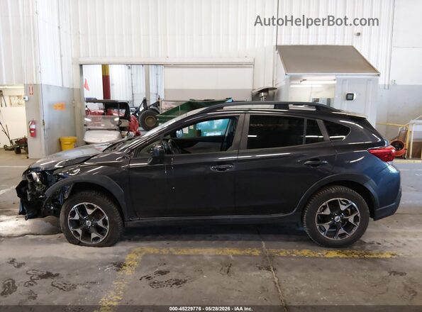 JF2GTABC7JG325306 2018 SUBARU CROSSTREK Серый 