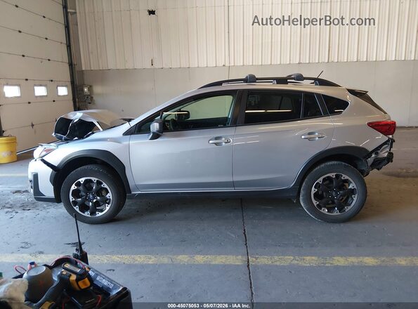 JF2GTABC8PH288589 2023 SUBARU CROSSTREK Silver 