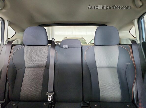 JF2GTABC9JH306220 2018 SUBARU CROSSTREK Gray 
