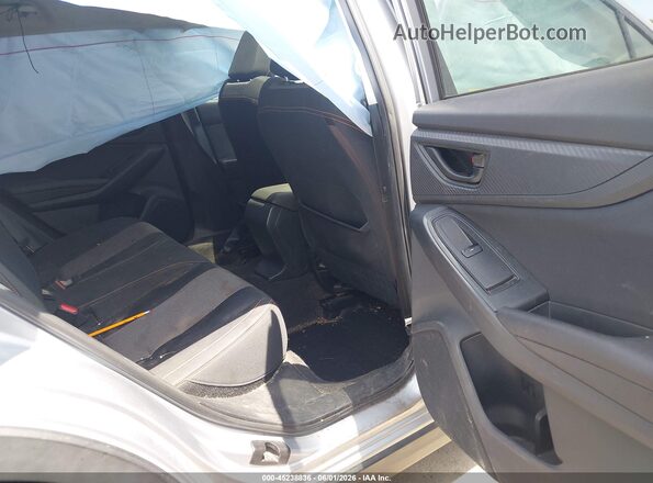 JF2GTACC2JH209830 2018 SUBARU CROSSTREK Silver Vista de la etiqueta del VIN