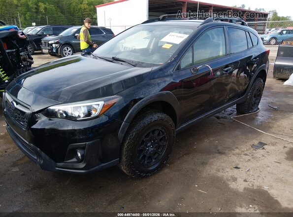 JF2GTACC2K8253229 2019 SUBARU CROSSTREK Black Առջևի ձախ երեք քառորդ տեսարան