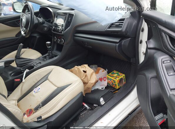 JF2GTACC2MG363237 2021 SUBARU CROSSTREK White Widok wnętrza z przodu