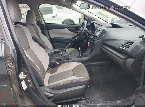 JF2GTACC3K9203868 2019 SUBARU CROSSTREK Gray Widok wnętrza z przodu