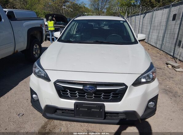 JF2GTACC9K8297180 2019 SUBARU CROSSTREK White ხელსაწყოთა პანელის ხედი