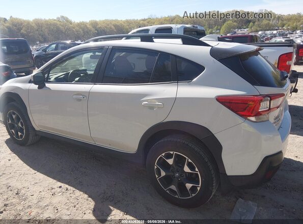 JF2GTACC9K8297180 2019 SUBARU CROSSTREK White სალონის 360-გრადუსიანი ხედი