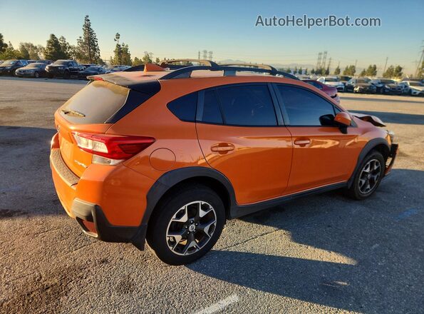 JF2GTADC0JH320861 2018 SUBARU CROSSTREK Оранжевый Задняя правая четверть