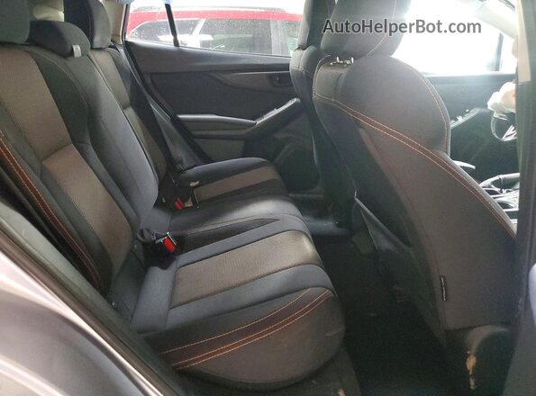JF2GTADC1K8280369 2019 SUBARU CROSSTREK Silver Vista de los asientos traseros