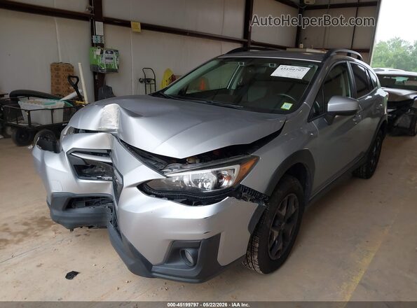 JF2GTADC2J8277091 2018 SUBARU CROSSTREK Silver Передня ліва чверть