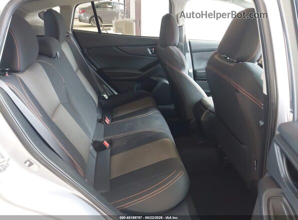 JF2GTADC2J8277091 2018 SUBARU CROSSTREK Silver Вид наклейки з VIN-кодом