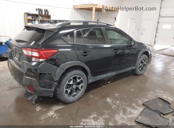 JF2GTADC5J8218407 2018 SUBARU CROSSTREK Black Задня права чверть