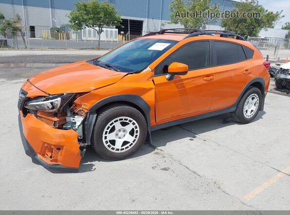 JF2GTADC6J8281998 2018 SUBARU CROSSTREK Orange 