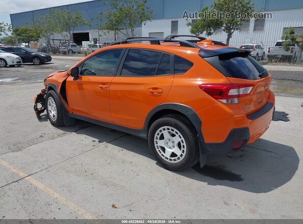 JF2GTADC6J8281998 2018 SUBARU CROSSTREK Orange 