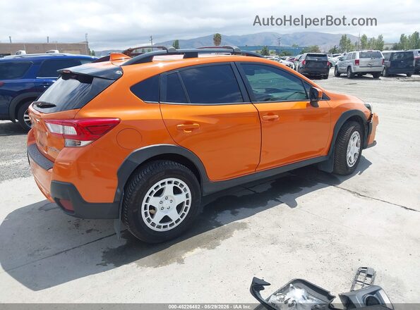 JF2GTADC6J8281998 2018 SUBARU CROSSTREK Orange 
