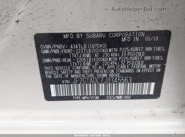 JF2GTADC7J8345563 2018 SUBARU CROSSTREK White Widok komory silnika