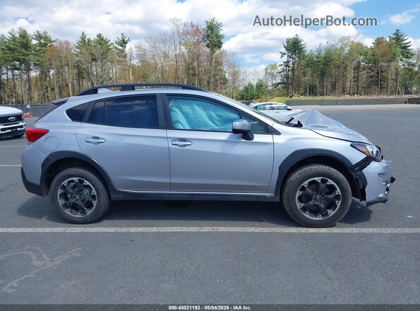JF2GTAEC3M8374786 2021 SUBARU CROSSTREK Silver Widok wnętrza z tyłu