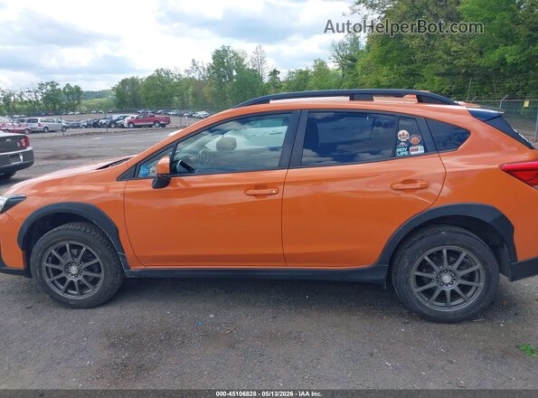 JF2GTAEC5K8268577 2019 SUBARU CROSSTREK Orange Սալոնի 360 աստիճան տեսք