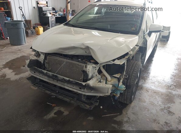 JF2GTAEC9KH337545 2019 SUBARU CROSSTREK White Front view