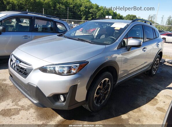 JF2GTAECXNH277084 2022 SUBARU CROSSTREK Серебряный Передняя левая четверть