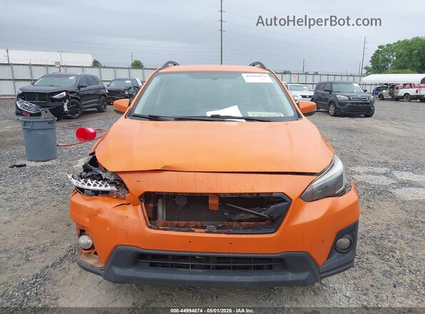 JF2GTAJC2JH317531 2018 SUBARU CROSSTREK Orange 