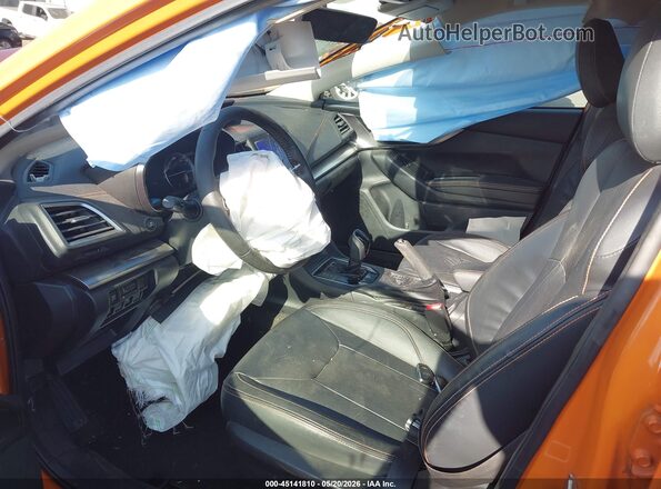 JF2GTAJC9JH307269 2018 SUBARU CROSSTREK Orange 