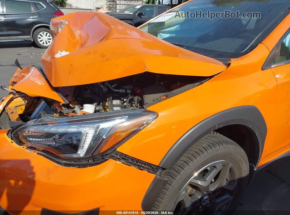 JF2GTAJC9JH307269 2018 SUBARU CROSSTREK Orange 