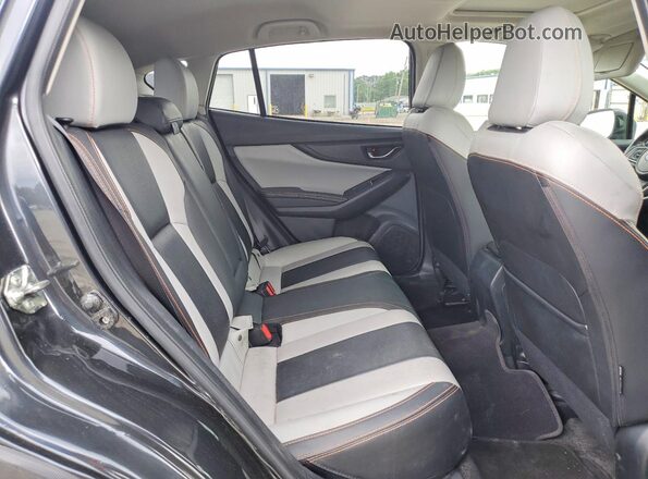 JF2GTALC7JH283261 2018 SUBARU CROSSTREK Gray 