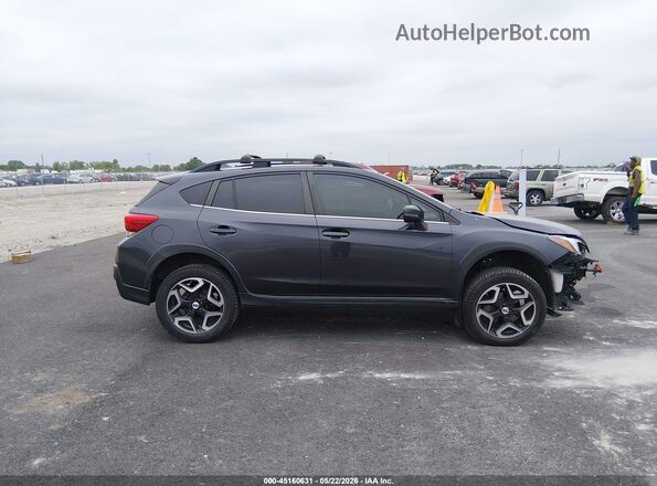 JF2GTAMC3JH320675 2018 SUBARU CROSSTREK Gray Vista interior trasera